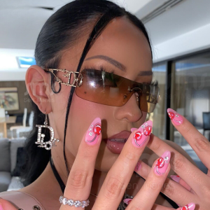 Sportiga båglösa solglasögon